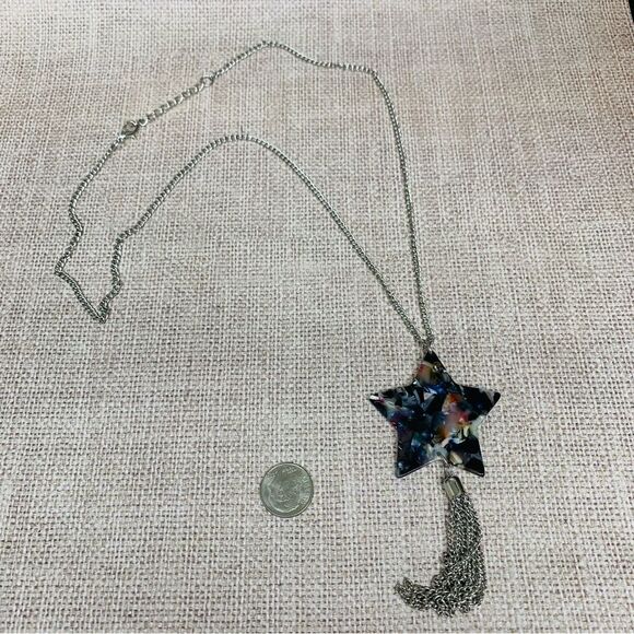 Silver Confetti Acrylic Star Tassel Necklace - Picture 1 of 2